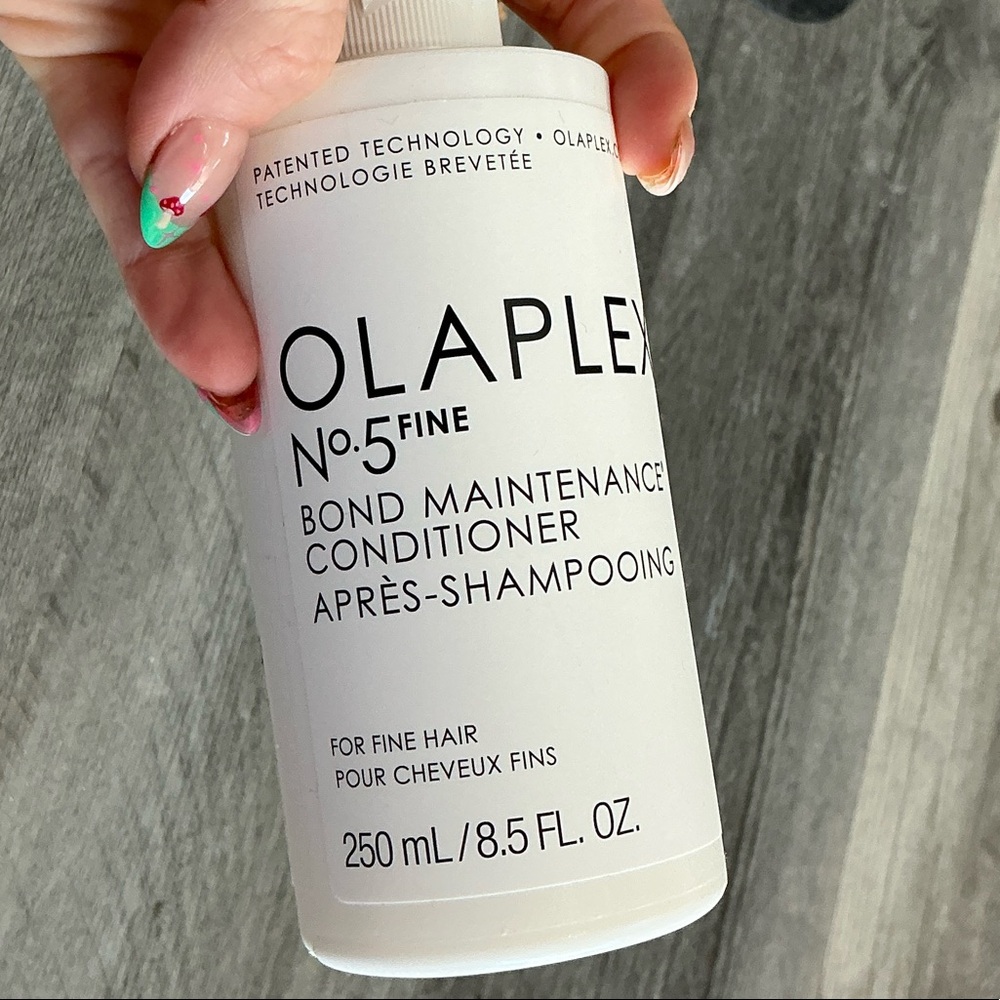 OLAPLEX No.5 Fine Bond Maintenance Conditioner